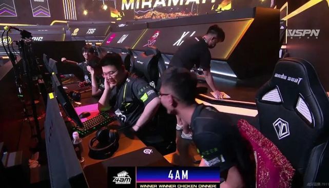 其中不乏参 其中不乏参